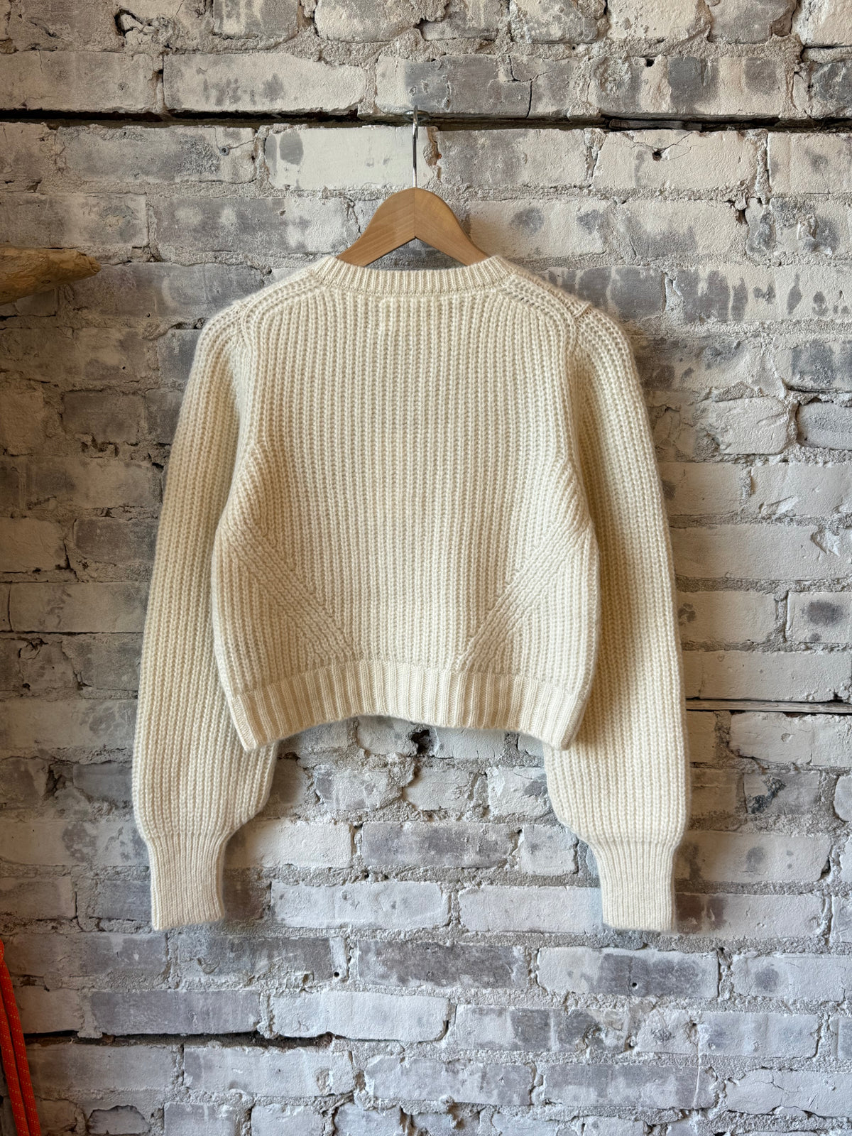 ELEVEN SIX Becca Cardi for women in ivory, soft knit fabric, open-front cardigan with long sleeves and relaxed fit.