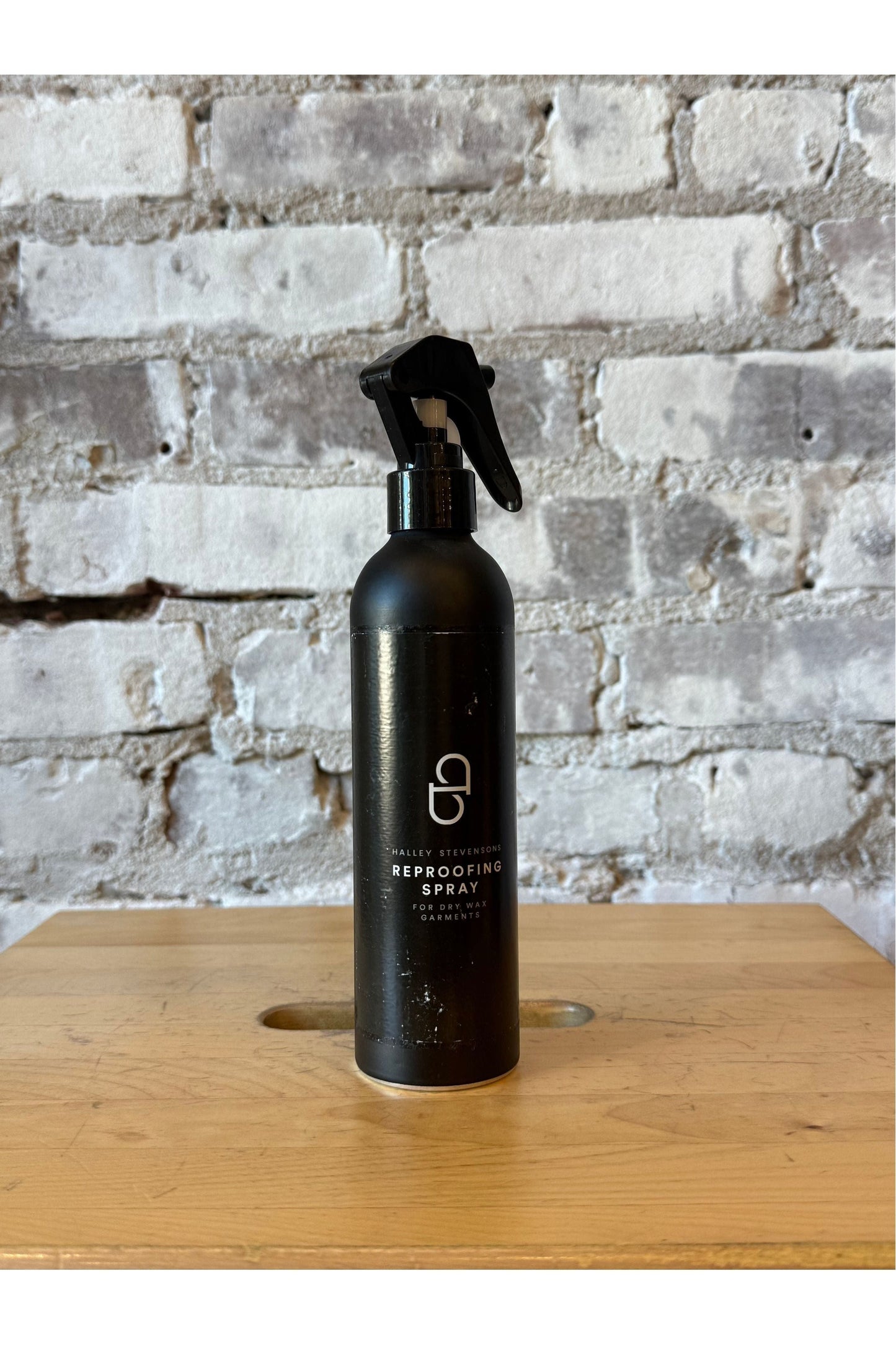 Halley Stevenson's Reproofing Spray - DUNE + SALT