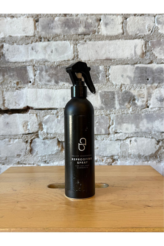 Halley Stevenson's Reproofing Spray - DUNE + SALT