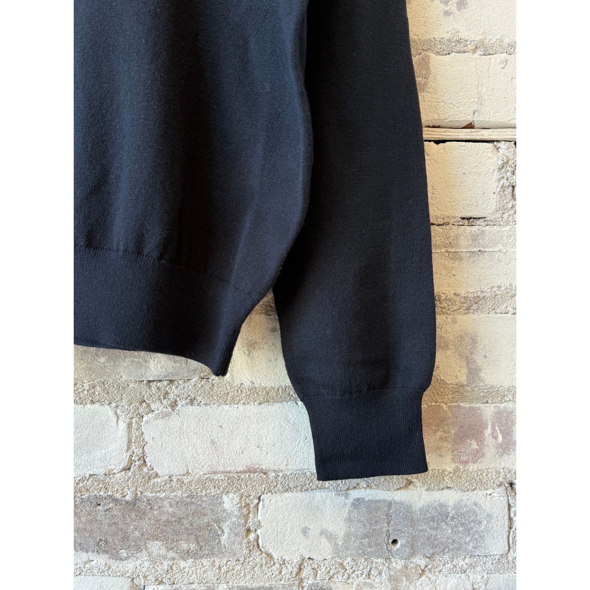 Women’s organic cotton knit long-sleeve crewneck in marine from Majestic Filatures, showcasing the soft, fitted fabric and classic style.