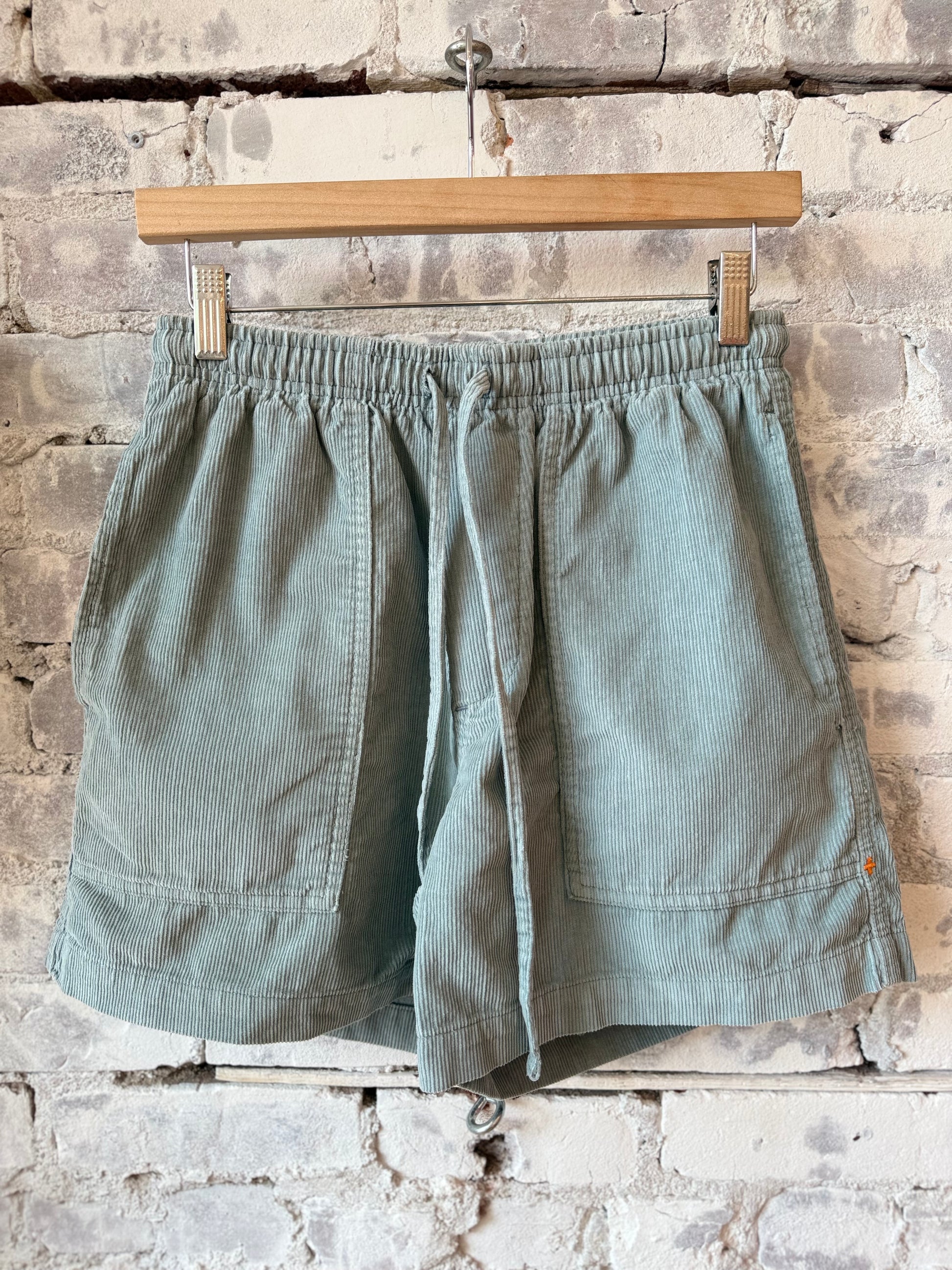 imogene + willie Lounge Cord Short - Sunfaded Blue Light Gray
