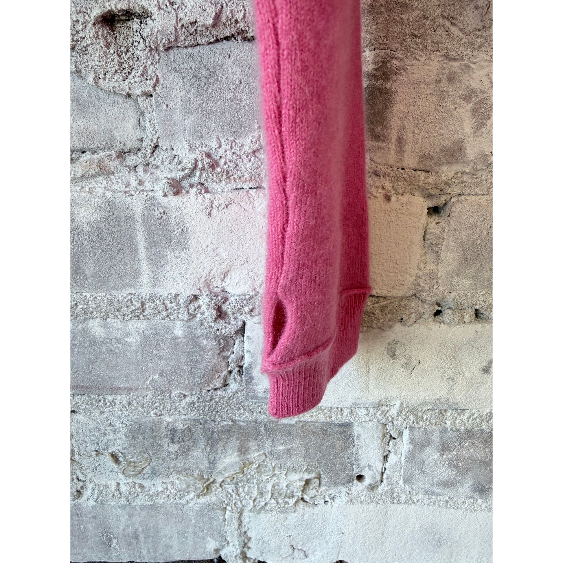 Royal All-Thumbs Cashmere Cardi - Bubblegum - DUNE + SALT