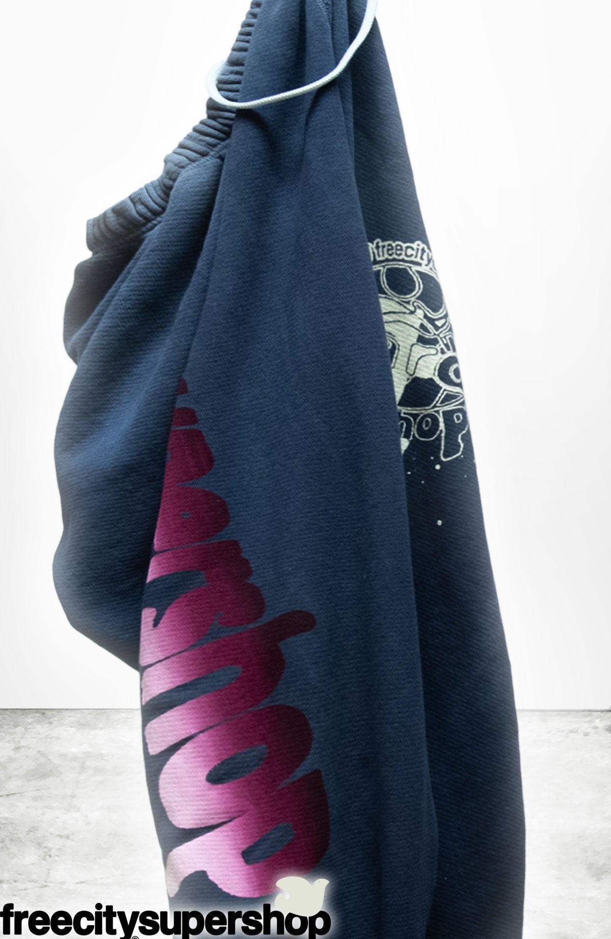 FreeCity ARTYARD/SUPERSHOP SUPERVINTAGE YUMM OG SWEATPANT - Moonshrooms Powder White Smoke