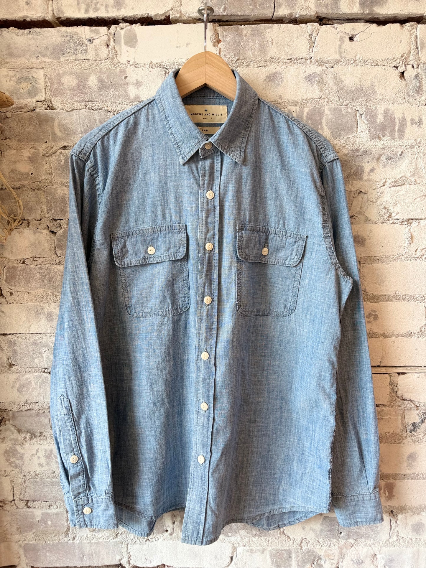imogene + willie Earl Chambray 2-Pocket Workshirt - Chambray Blue Dark Gray