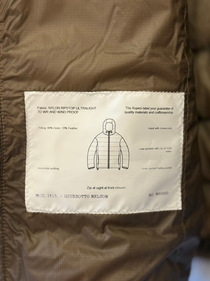 Nelson Down Jacket - Sand