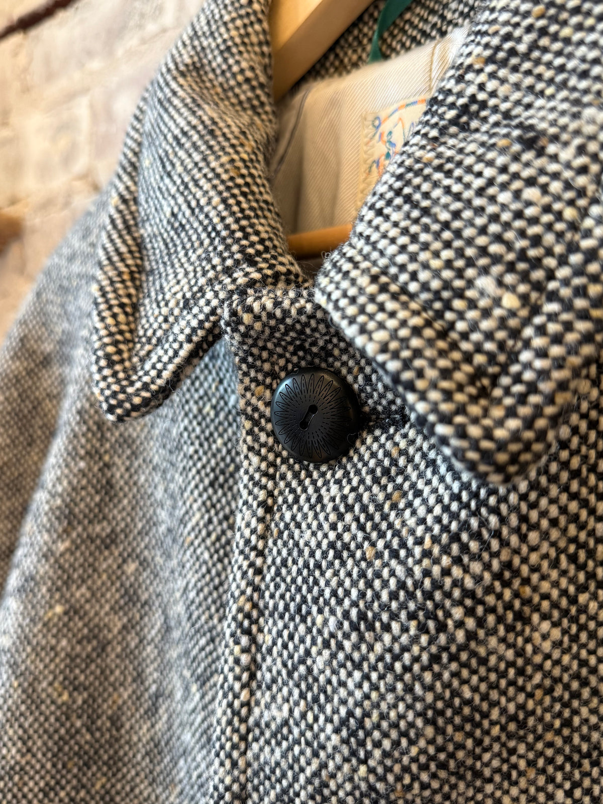Raglan Wool Overcoat - Black/Cream Slub Donegal