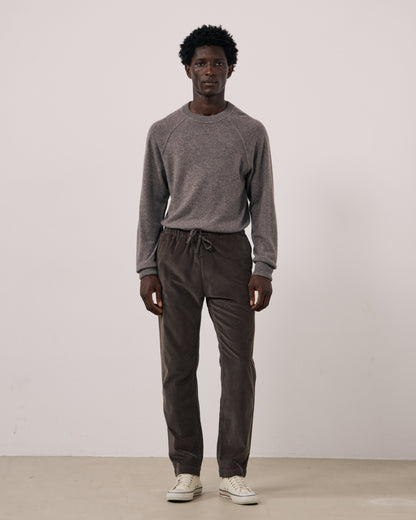 Hartford Men's Joggy Cord Woven Pants in Moka color, showing the relaxed fit and textured fabric detail.