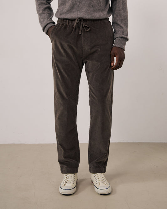 Hartford Men's Joggy Cord Woven Pants in Moka color, showing relaxed fit and textured fabric detail.