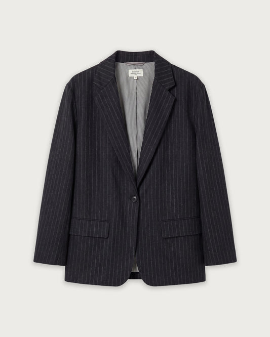 Women's Victo Woven Jacket in dark navy by Hartford Women's, featuring a tailored fit and textured fabric.