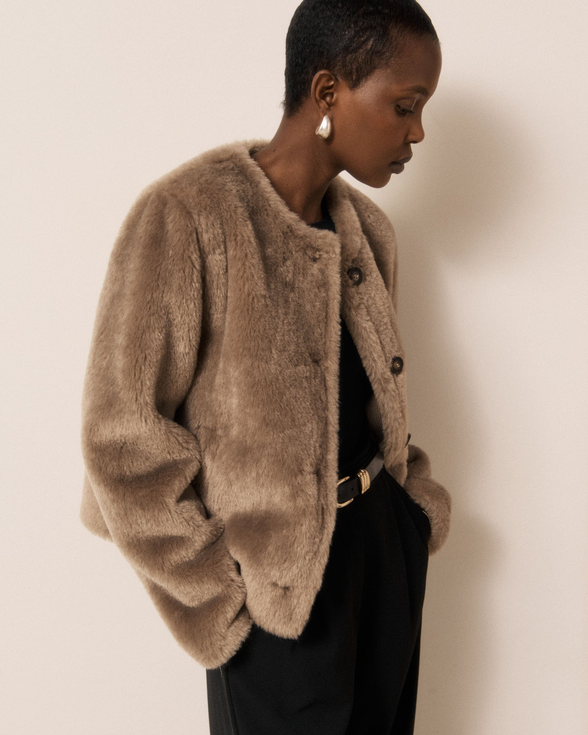 Women's Vigo Woven Jacket in taupe by Hartford Women's, featuring a stylish woven fabric and tailored fit.