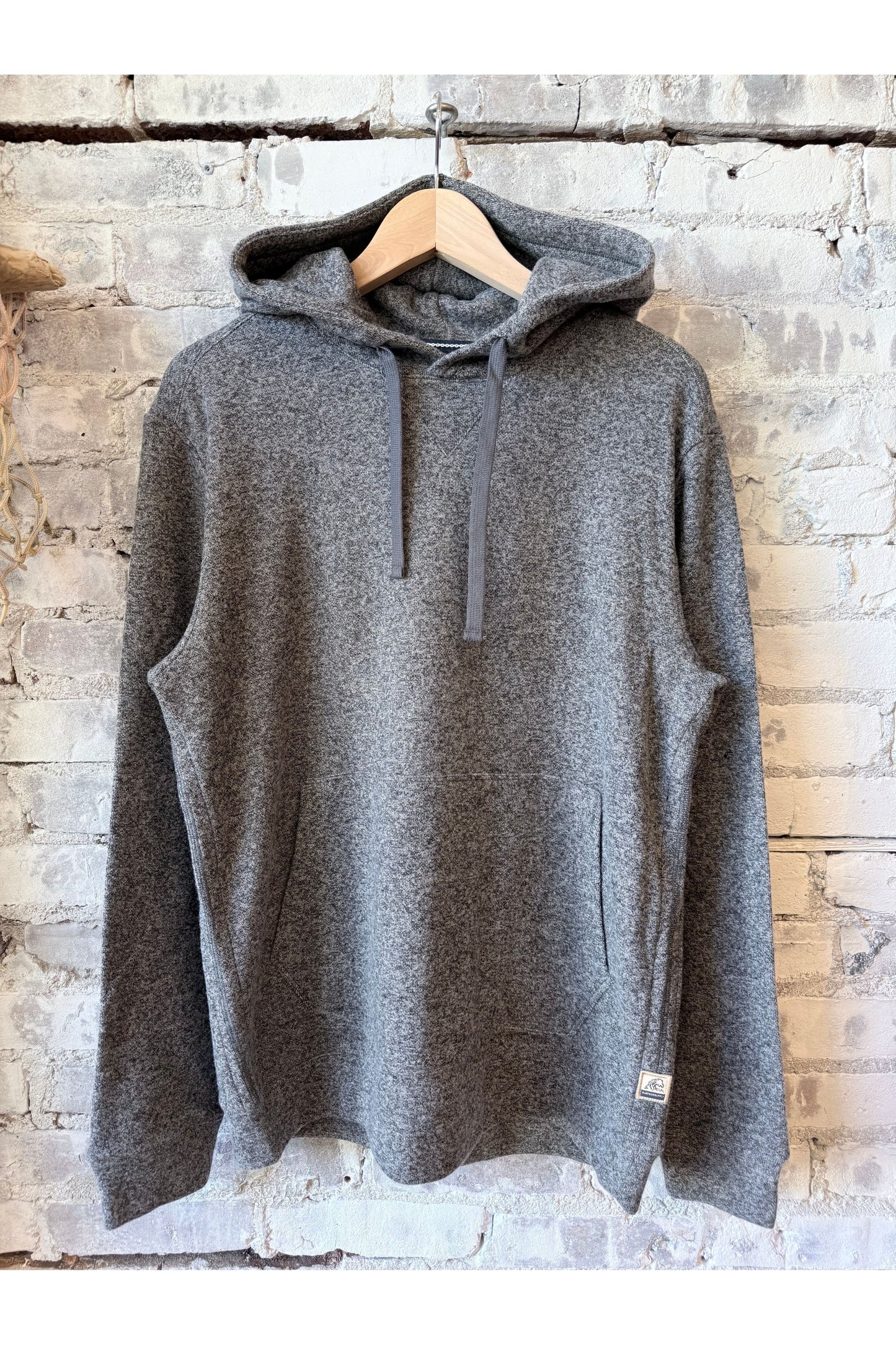 Justin Sweater Fleece Hoodie - Charcoal Heather - DUNE + SALT