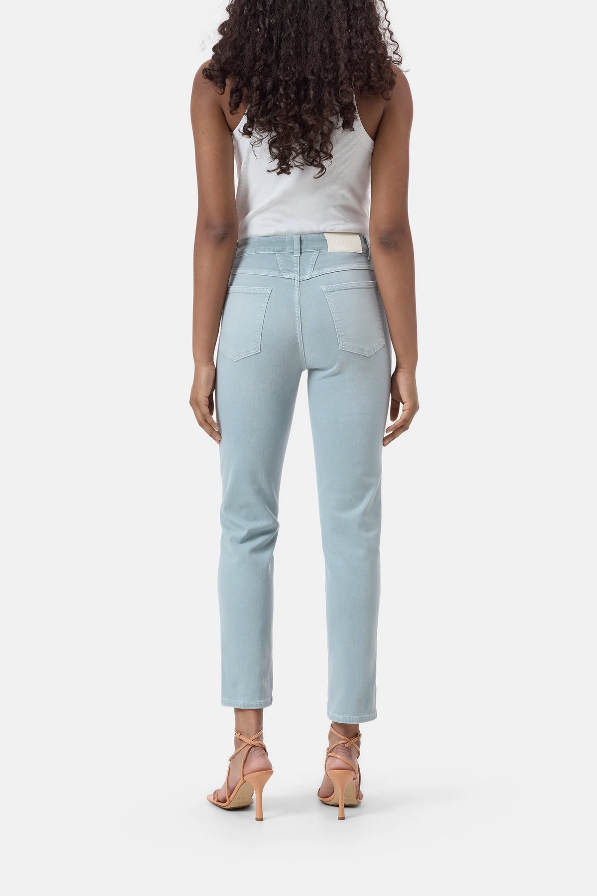 Closed Women's Pedal Pusher Relaxed Jean — Breeze Blue Gray