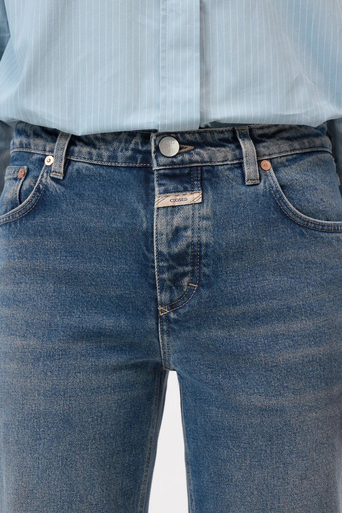 Closed Women's Gillan Comfort Wide Jean - Mid Blue Dark Slate Gray