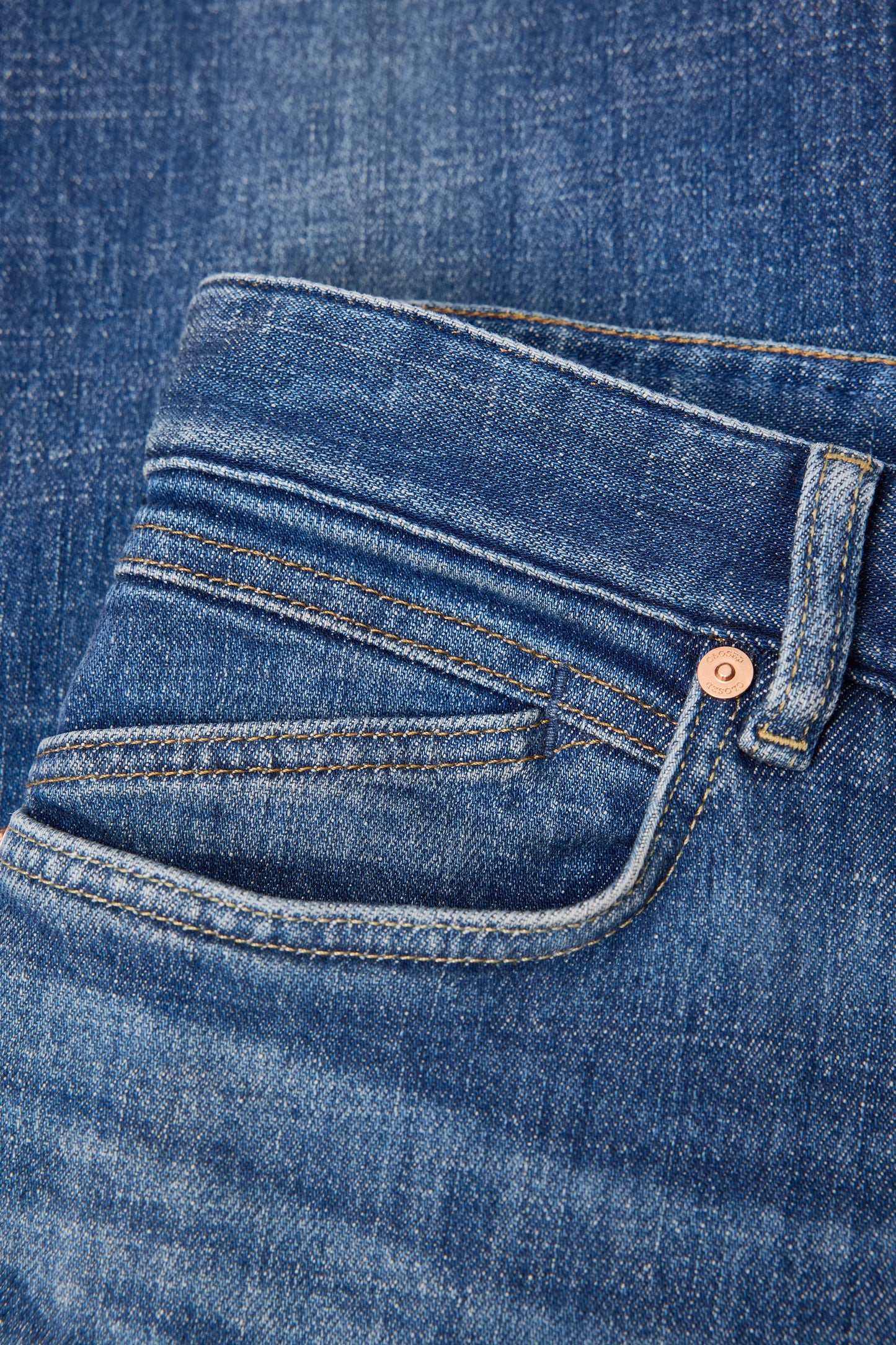 Closed Men's Unity Slim Jean – Mid Blue Dark Slate Blue