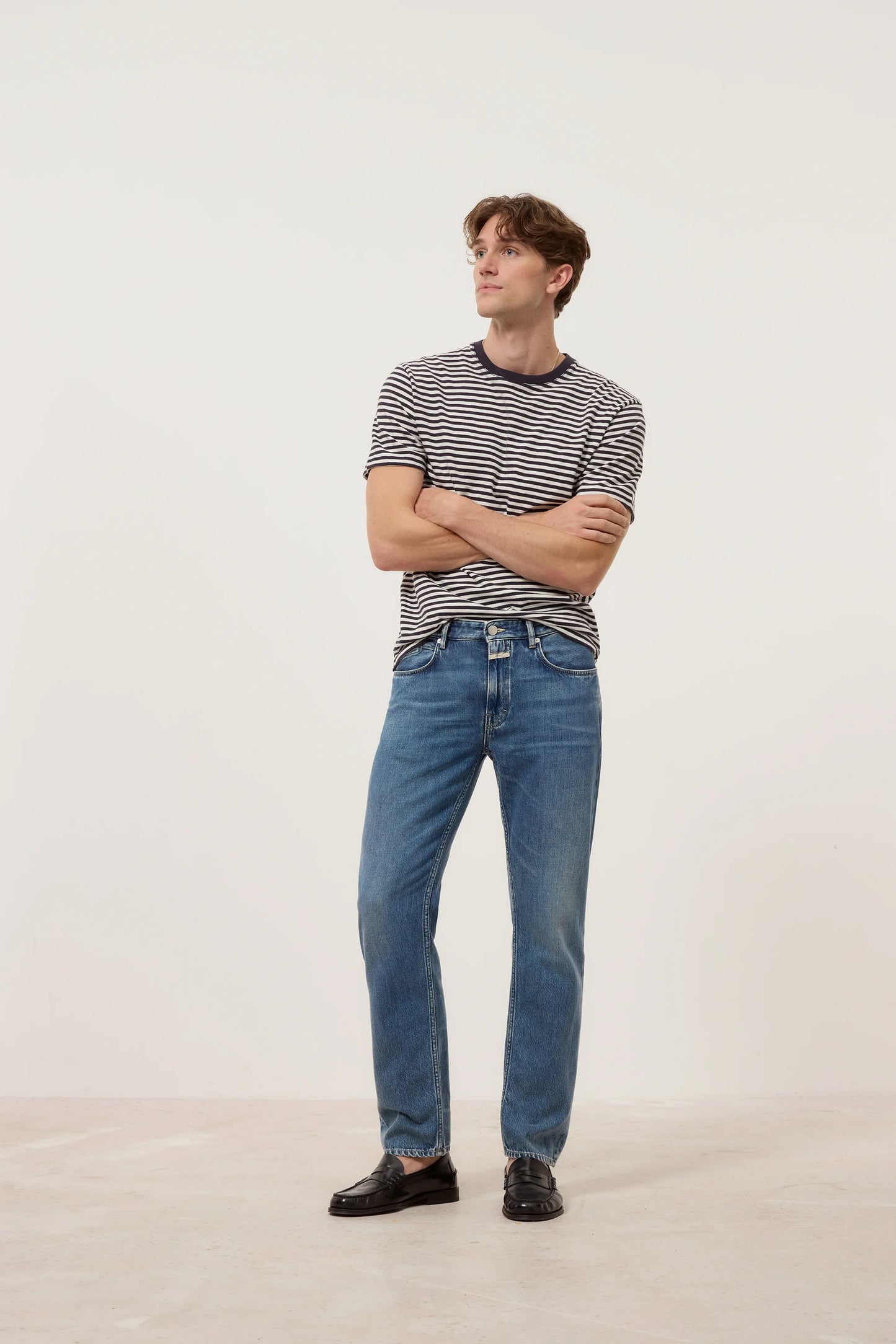 Closed Men's Cooper True Regular Jean - Mid Blue Lavender