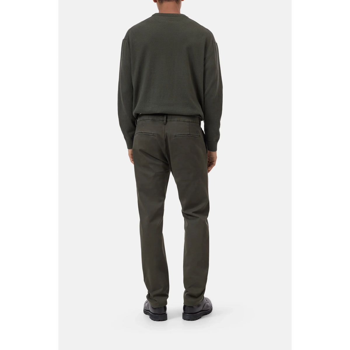 Men's Clifton True Pants by Closed in dark olive green, denim-style fabric with a slim fit and classic five-pocket design.