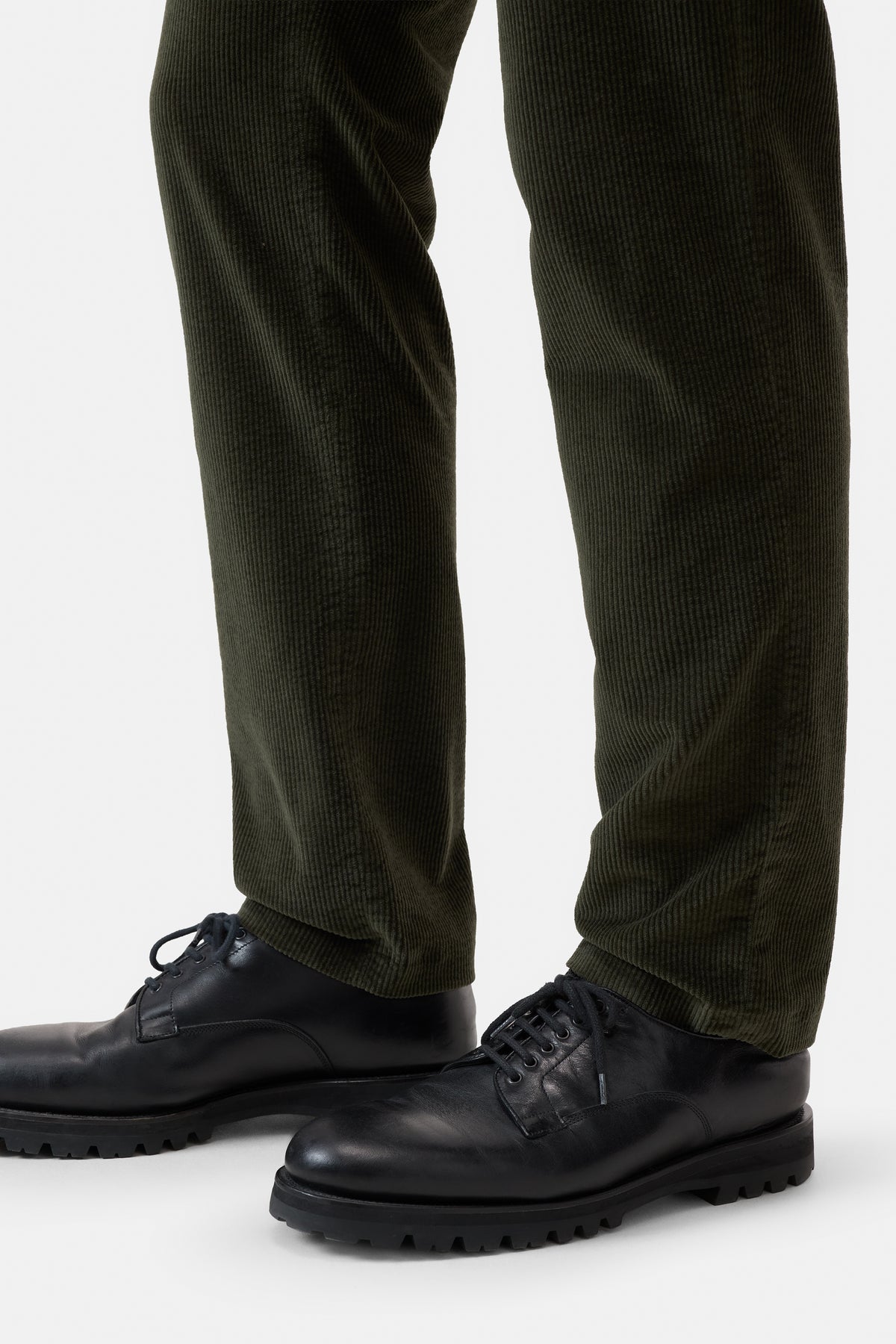Closed Men's Clifton True Corduroy Pants - Dark Olive Green Black