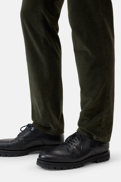 Closed Men's Clifton True Corduroy Pants - Dark Olive Green Black