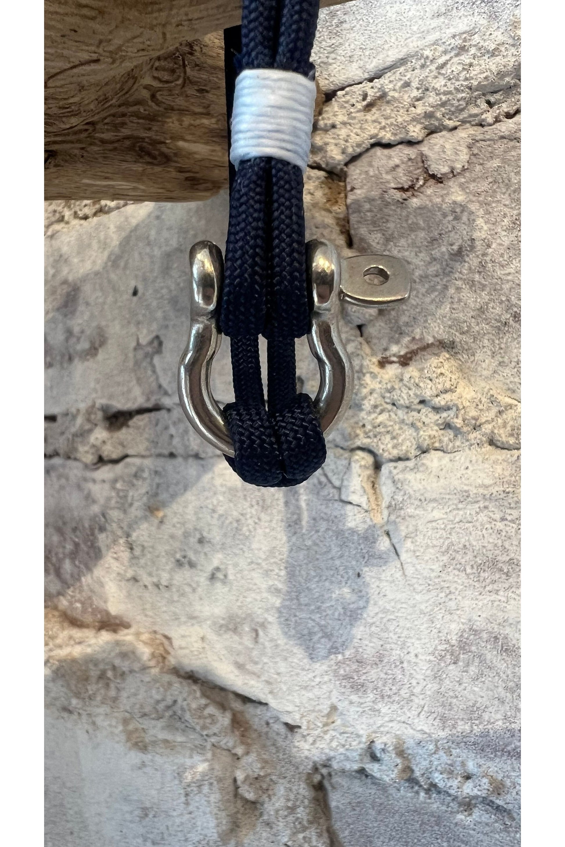 Navy Nautical Shackle Bracelet - DUNE + SALT