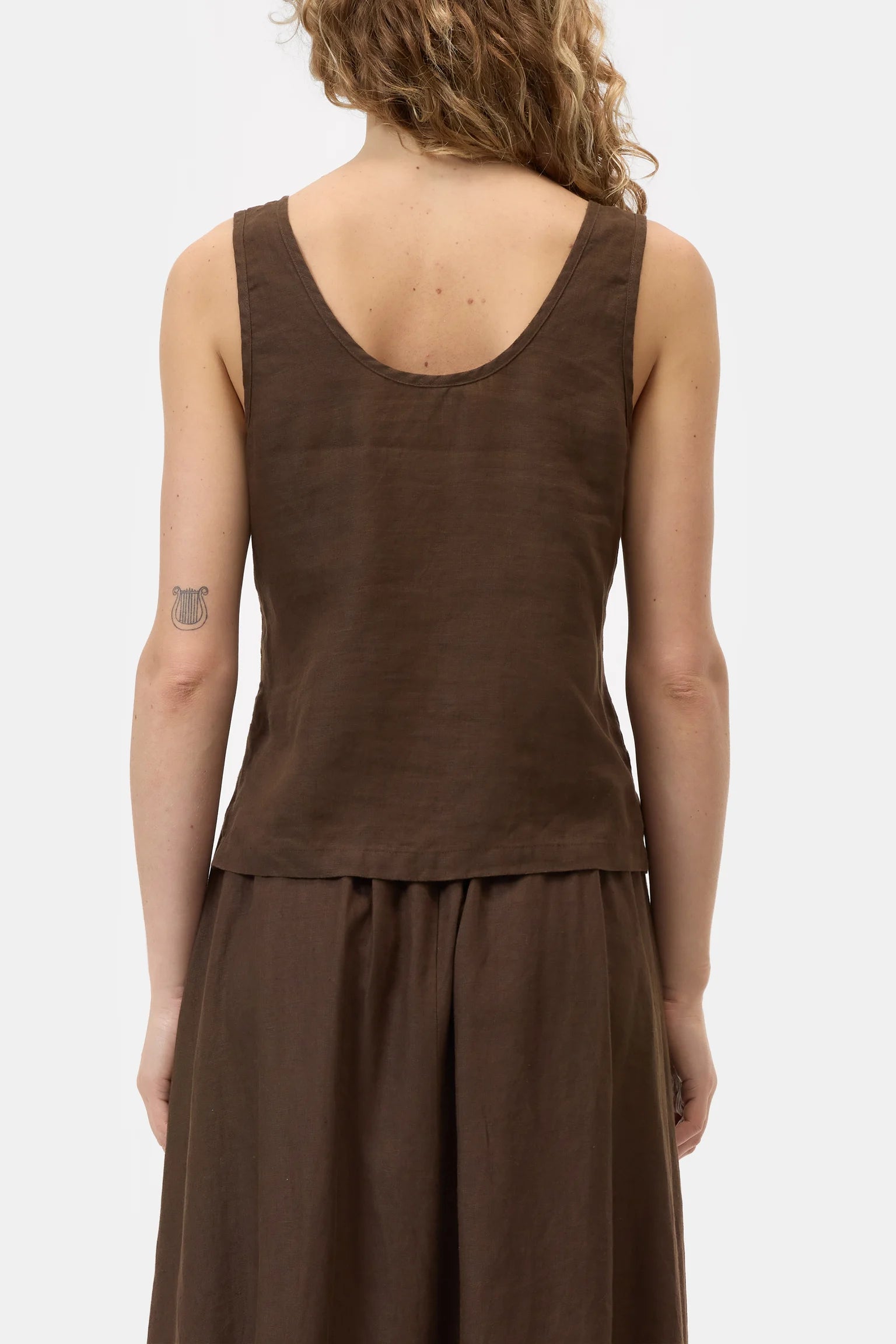 Closed Women's Tank Top – Maple Brown Dark Slate Gray