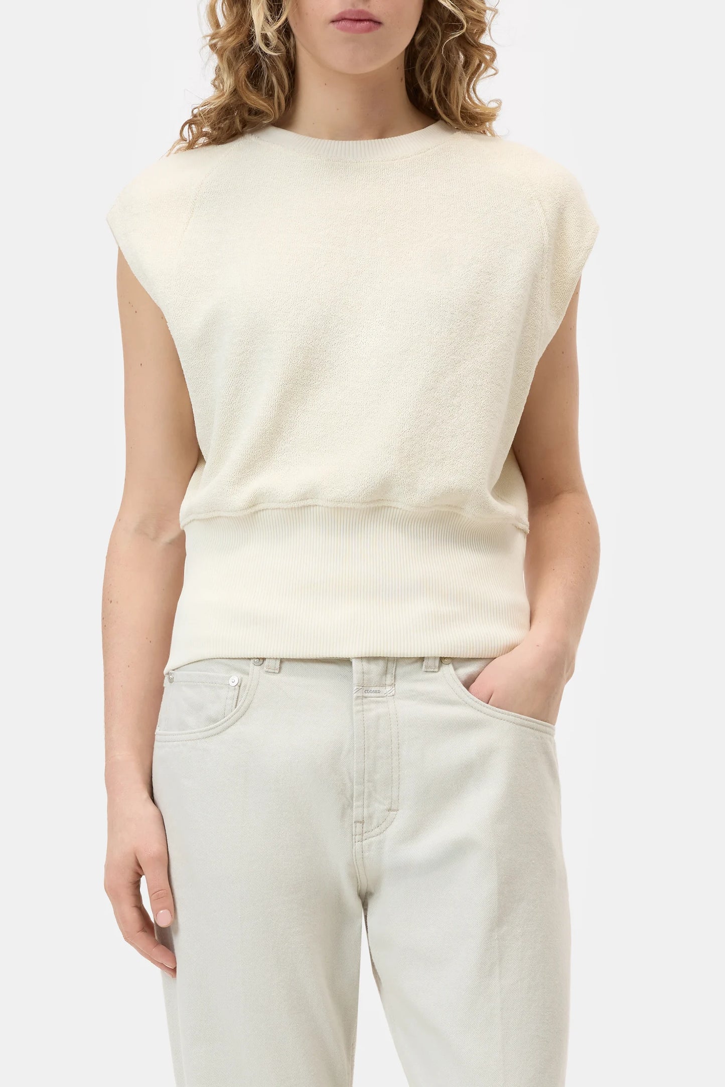 Closed Women's Waisted Crewneck Top – Witherit Beige Antique White