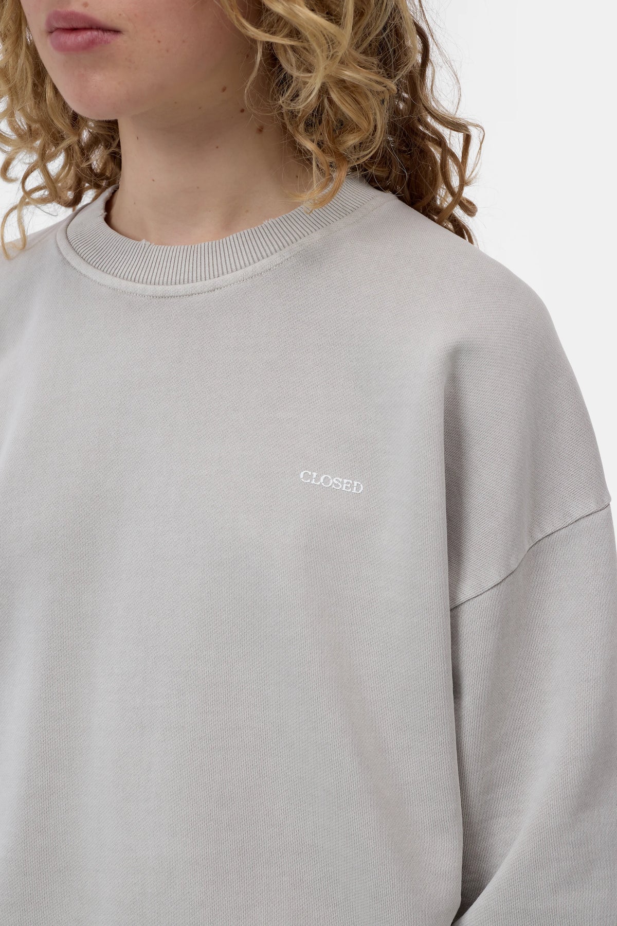 Closed Women's Organic Cotton Sweatshirt - Stoneleaf Green Gray