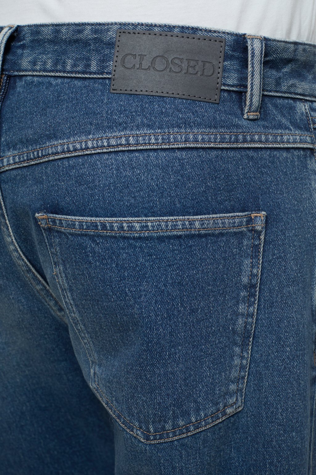 Cooper True Comfort Stretch Jean - Mid Blue - DUNE + SALT