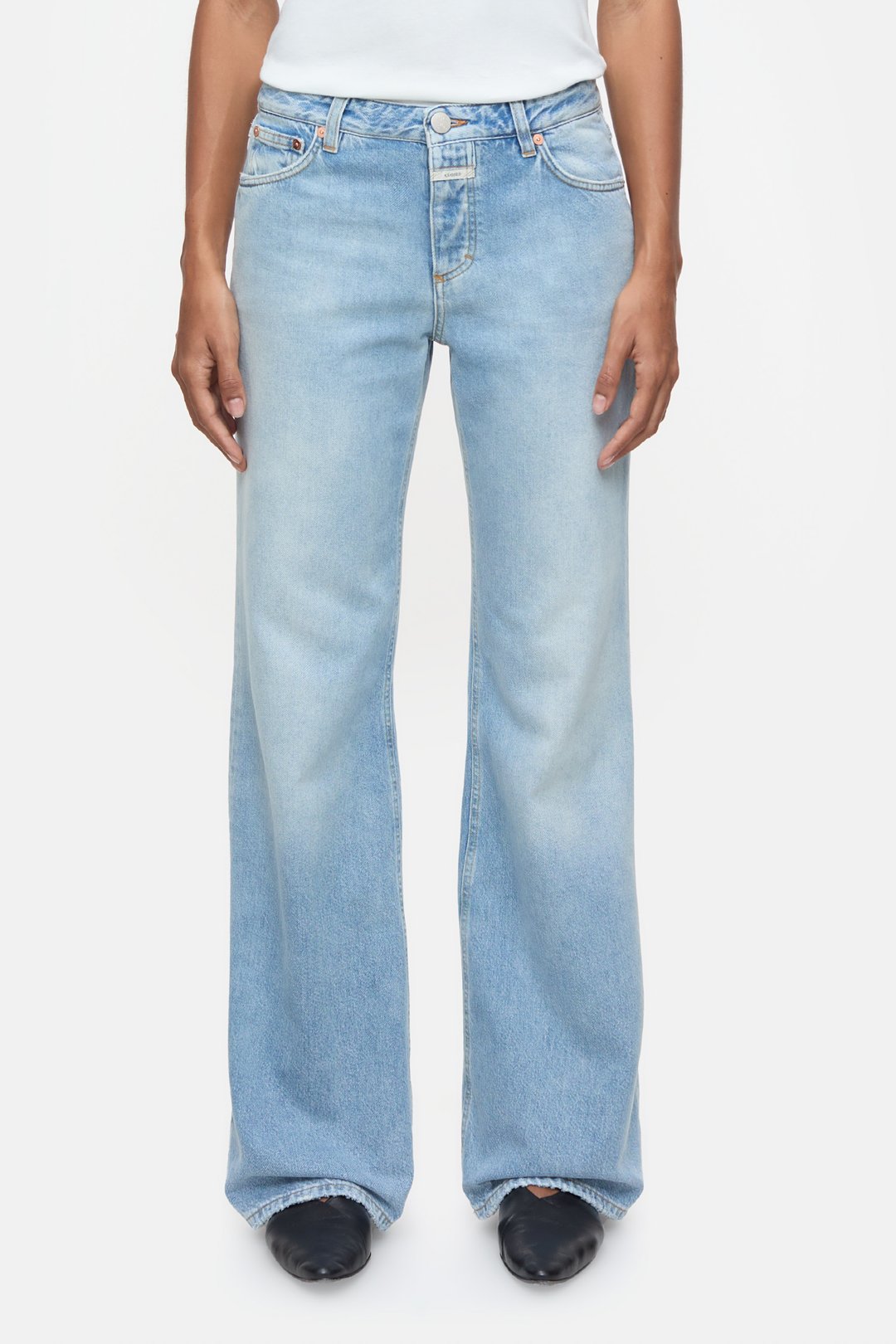 Gillan Straight Jean - Light Blue - DUNE + SALT