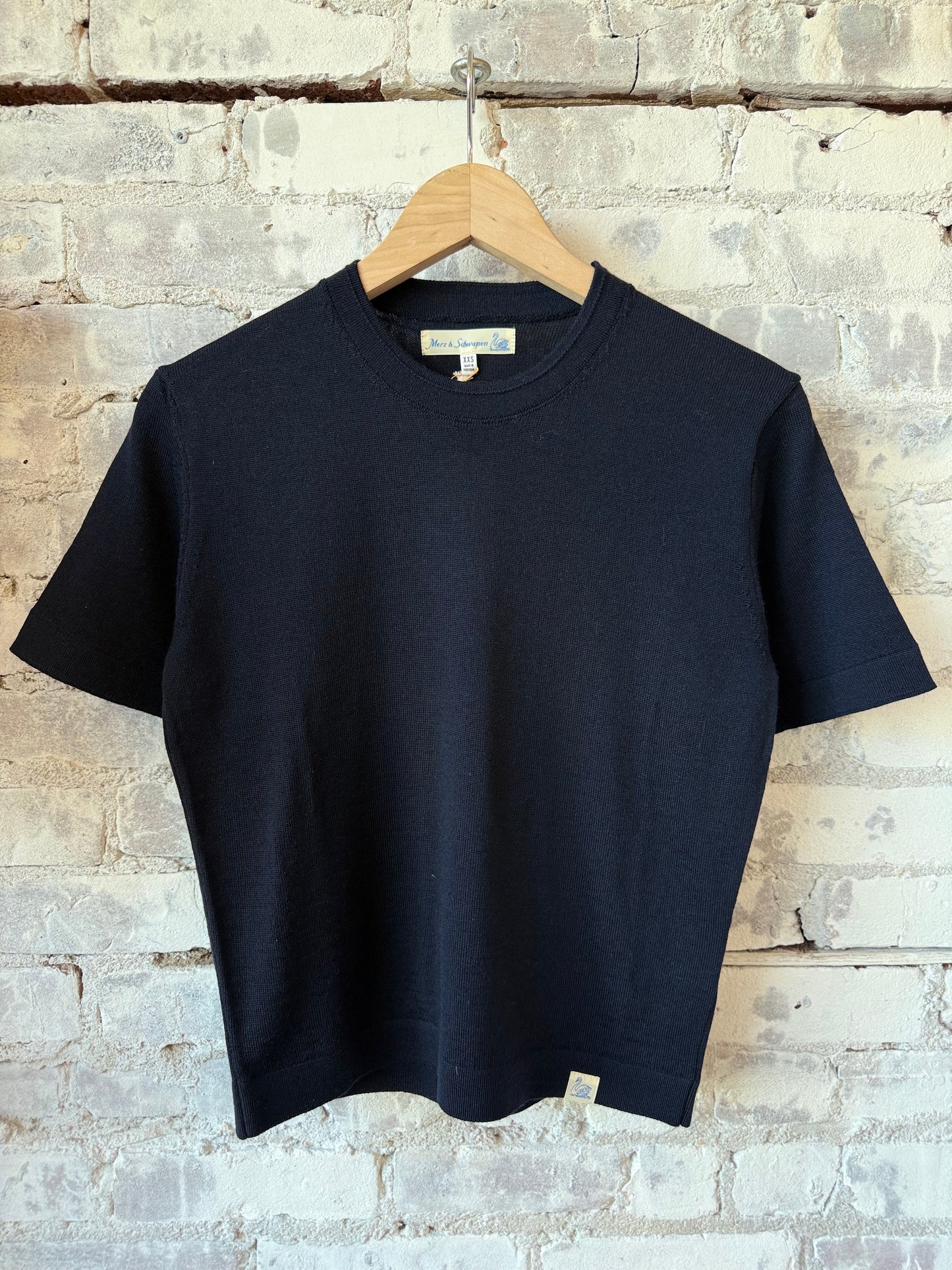 Refined Merino Wool Short Sleeve Women's T-Shirt - Dark Navy - DUNE + SALT