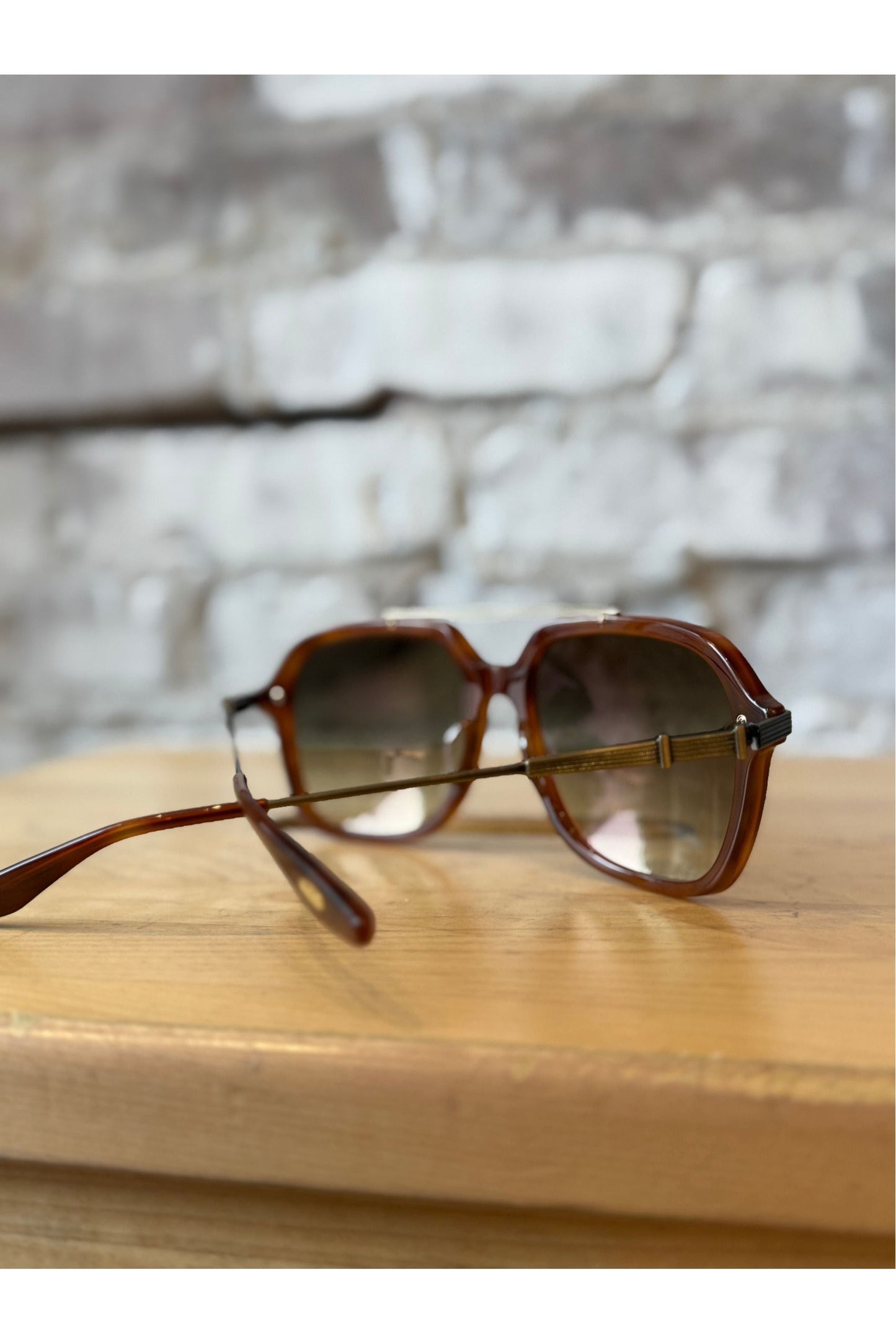 D. Ellis Sunglasses - Havana Ombre / Antique Gold / Olive Gradient - DUNE + SALT