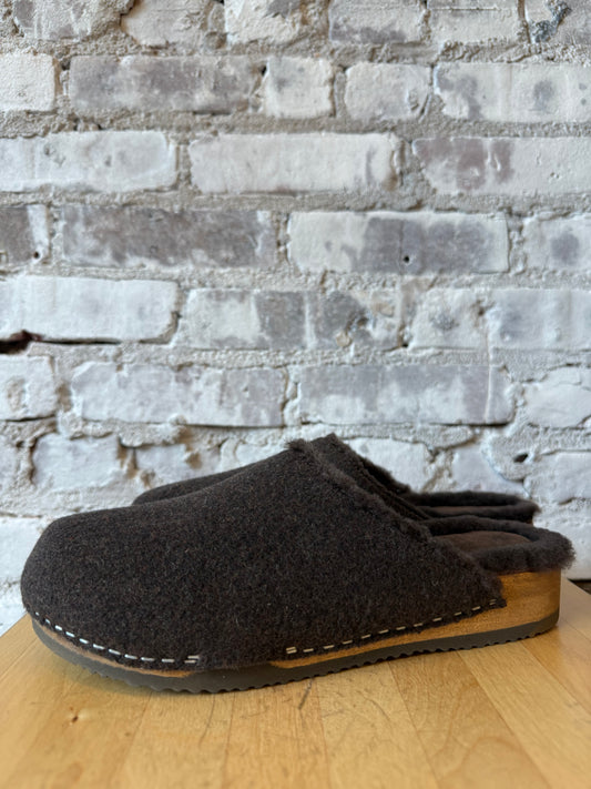 Kunsten Clogs Ella Cashmere/Lambswool Clog - Dark Brown Dark Gray