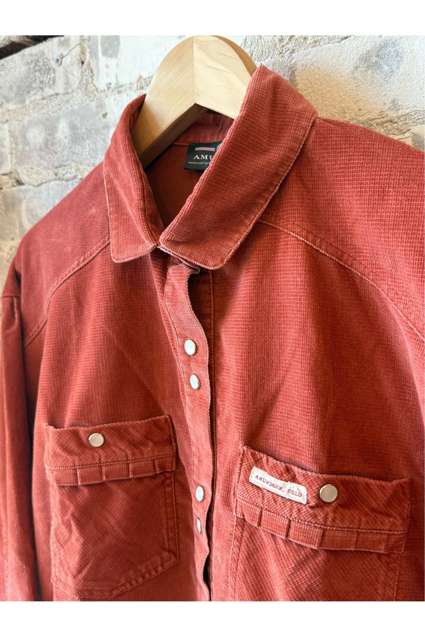 Women's Wild Velvet Shirt - Terra Red - DUNE + SALT