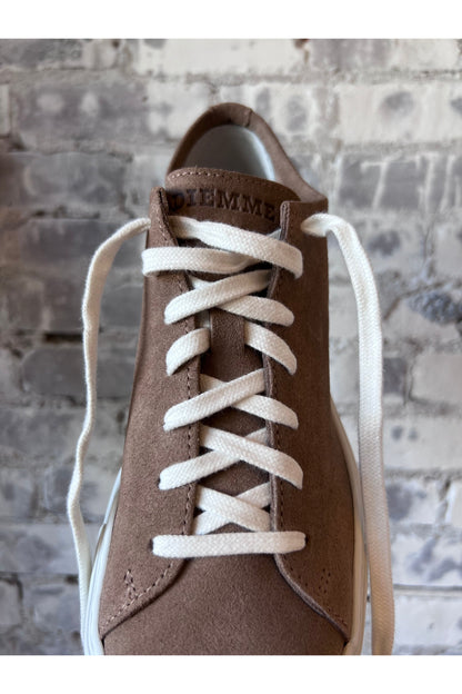Loria Suede Low Sneaker - Taupe - DUNE + SALT