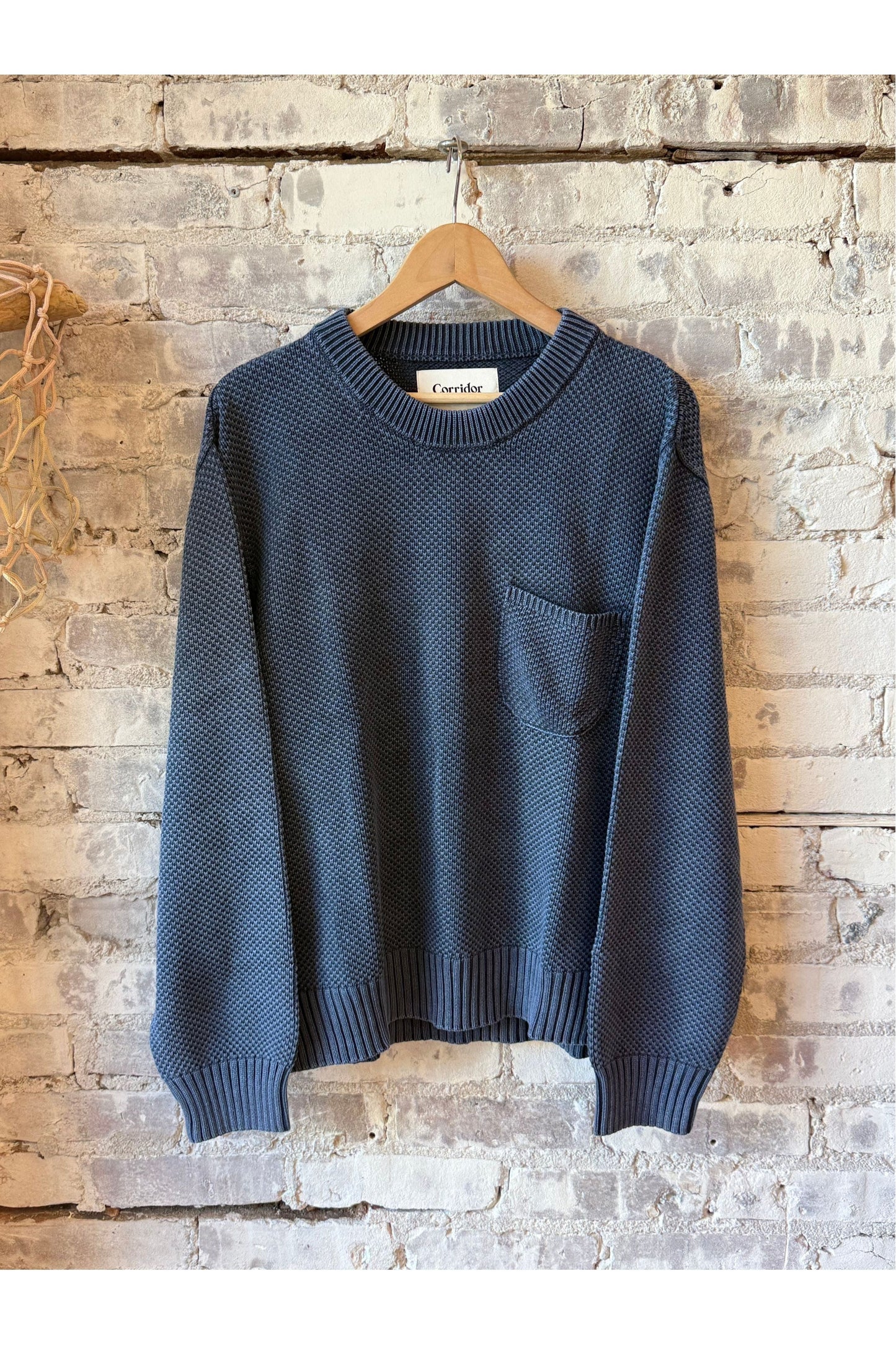 Pocket Crewneck - Navy - DUNE + SALT
