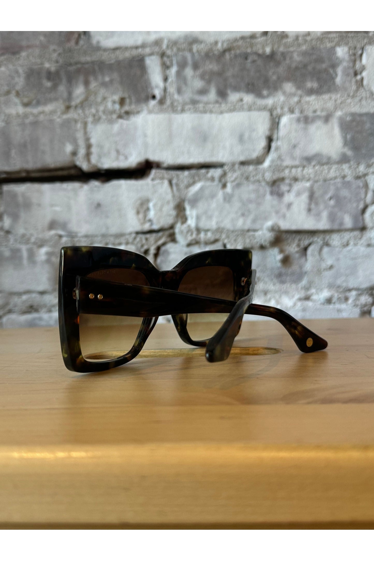 Telemaker Sunglasses - Haute Tortoise/Brown to Clear - DUNE + SALT