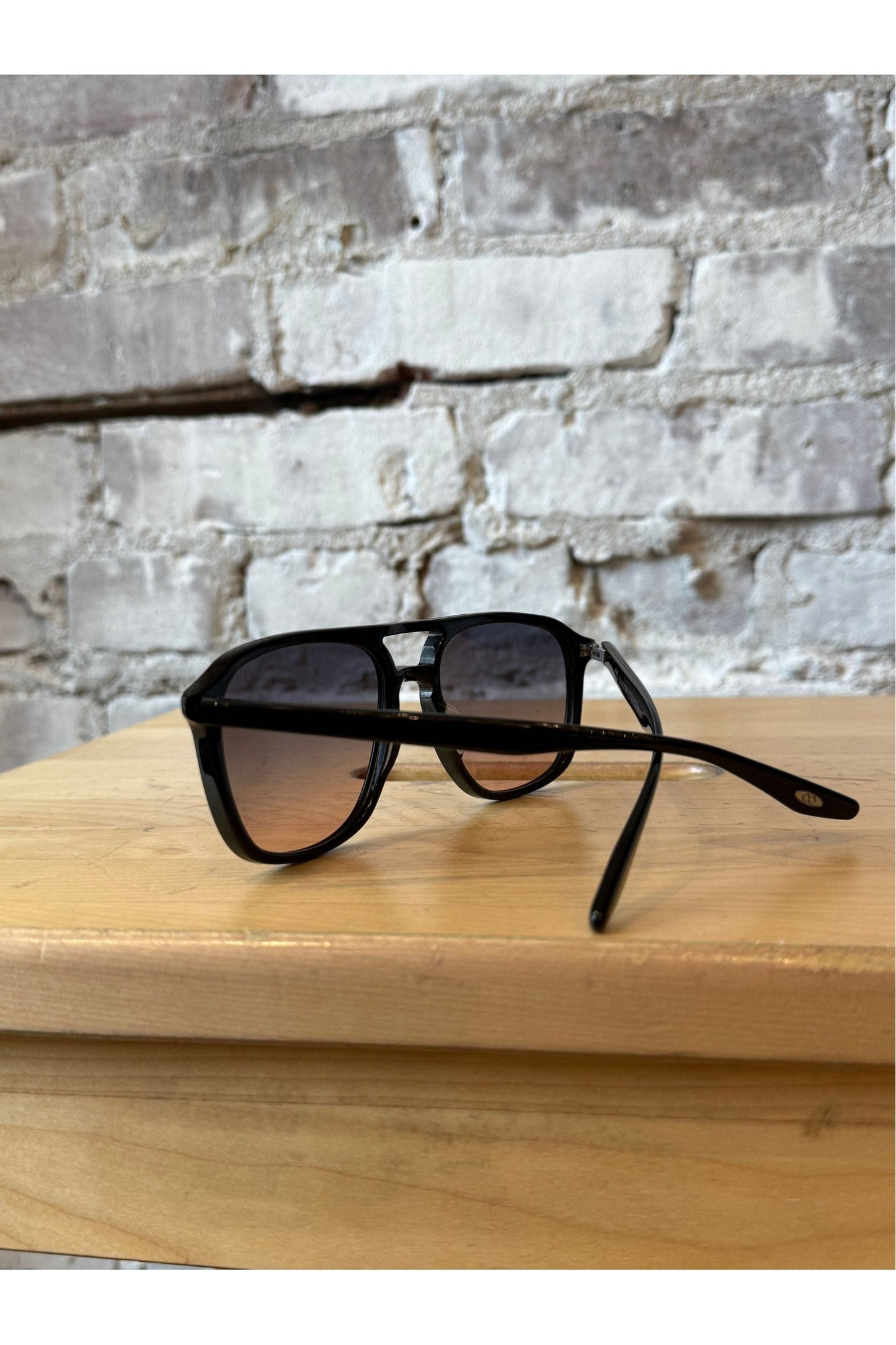 Gyalis Navigator Sunglasses - Black/Night Fever - DUNE + SALT