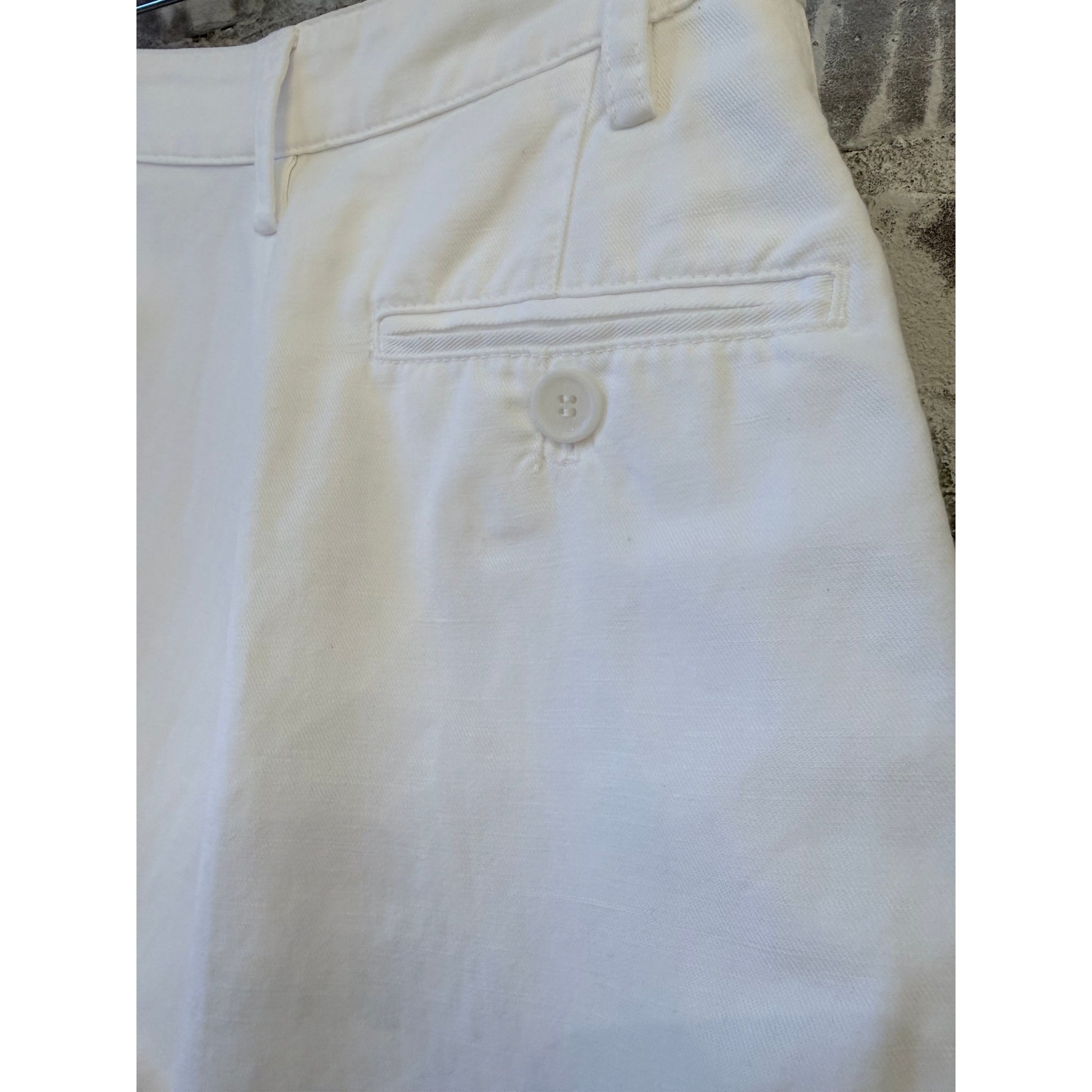 Cotton-Linen Garment-Dyed Gabardine Shorts - White - DUNE + SALT