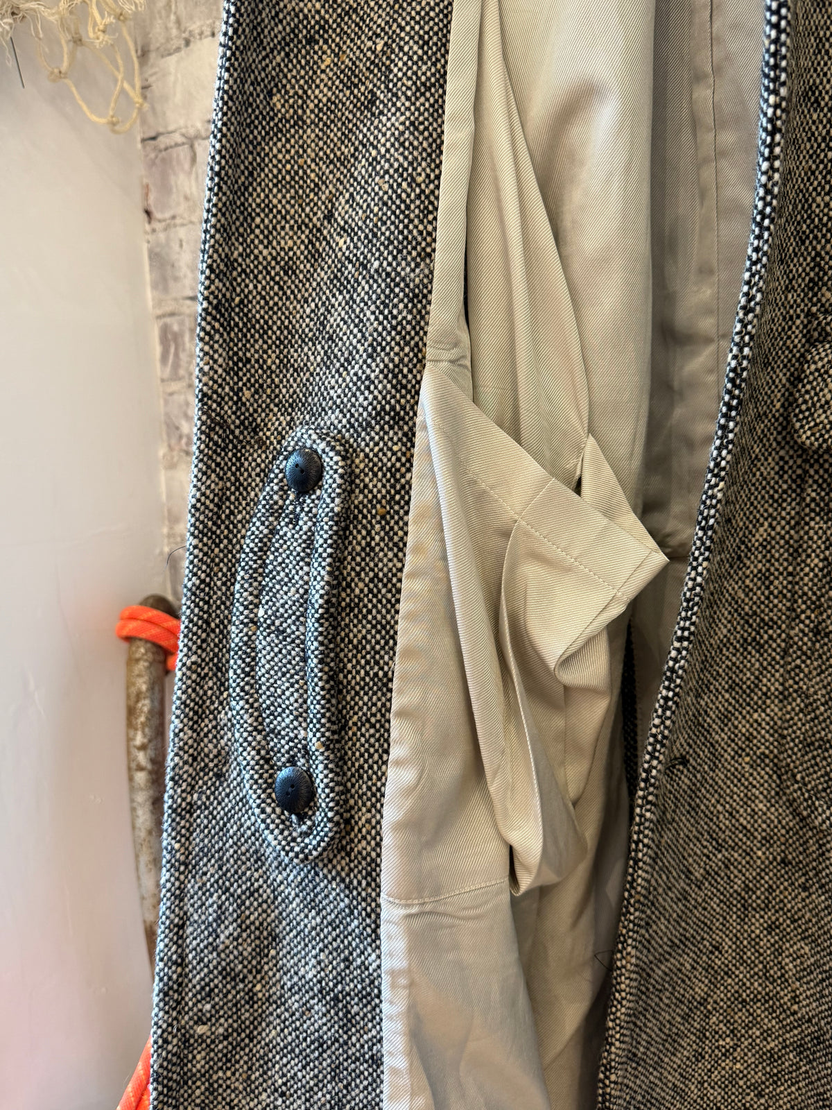 Raglan Wool Overcoat - Black/Cream Slub Donegal