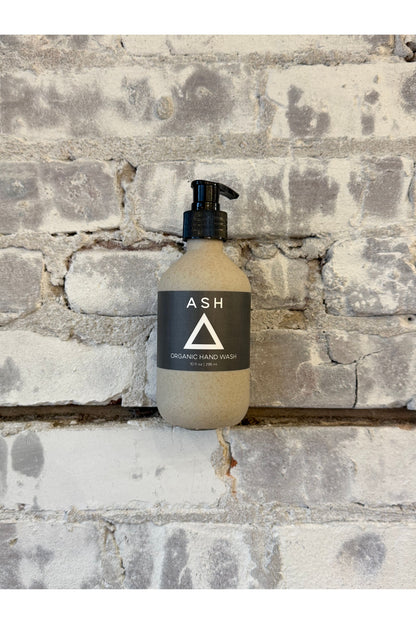 Hallo Iceland Volcanic Ash Liquid Hand Soap