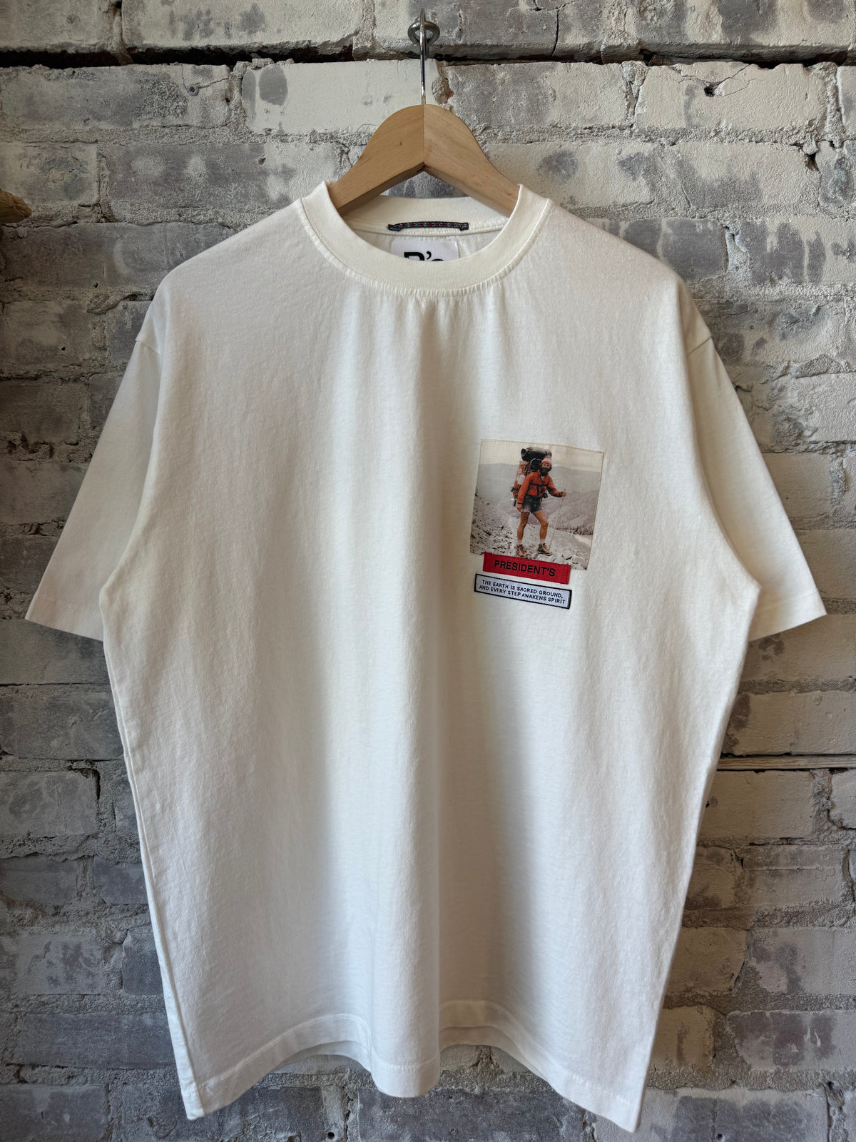 Off white Climber Label T-Shirt by Presidents, casual men's T-shirt with printed logo and comfortable fit.
