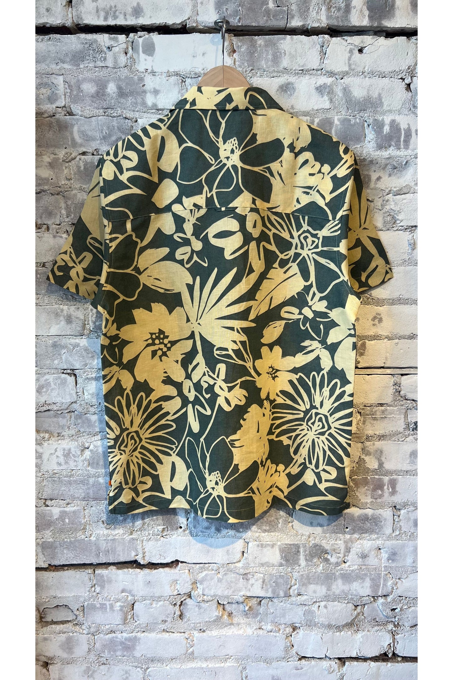 Selleck Shirt - Charcoal Grey Foliage Print - DUNE + SALT