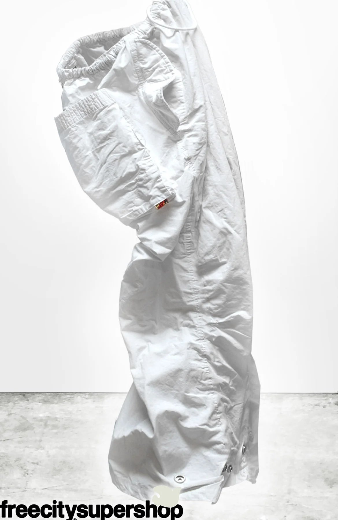 FreeCity OUTOFSIGHT POPLIN/AIR FLAP/SNAP KITE PANT - White Plant White Smoke
