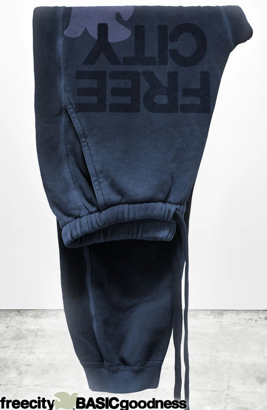 FreeCity FREECITYLARGE SUNFADES POCKET SWEATPANT - Moonshrooms White Smoke