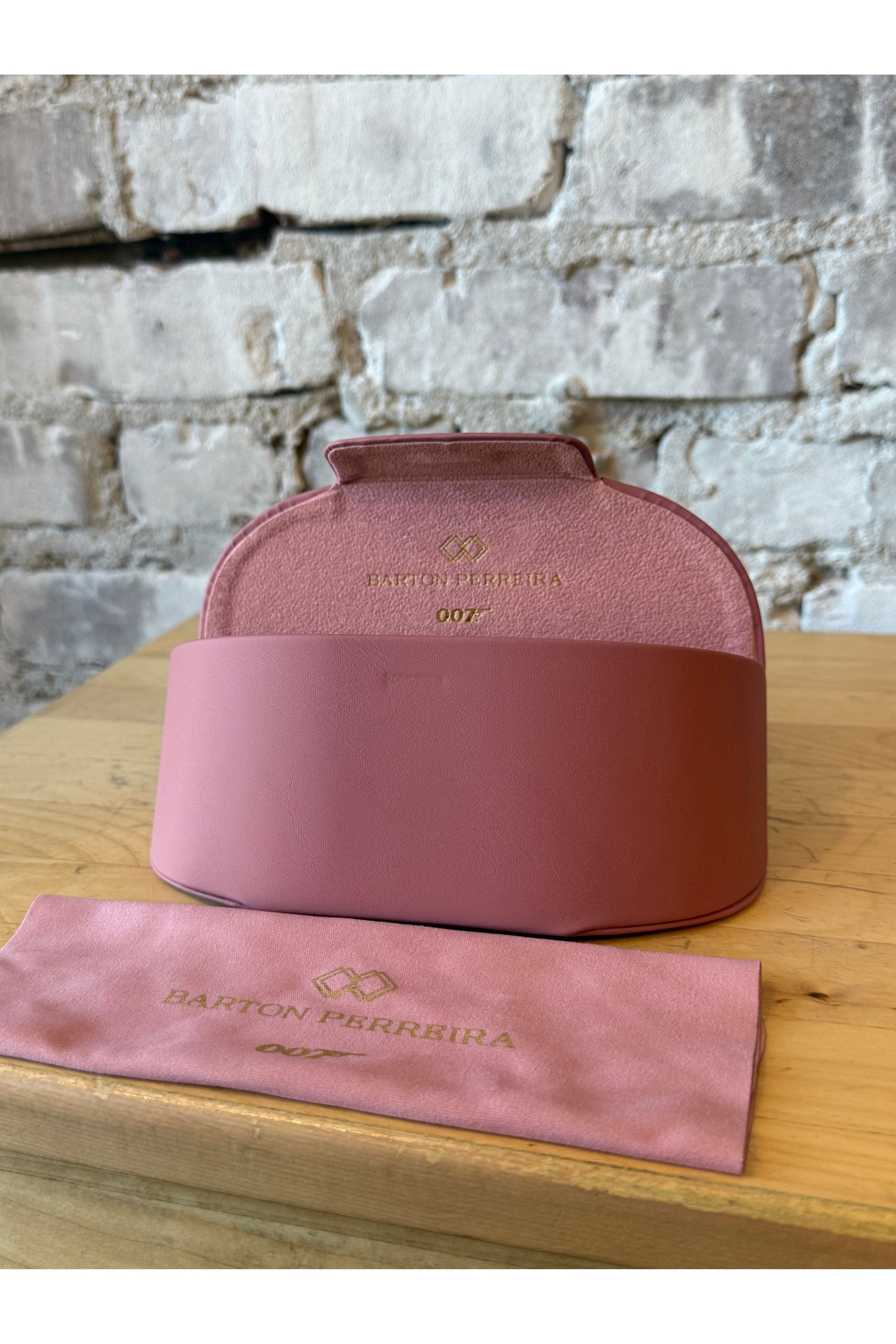 007 Shade - Vesper - DUNE + SALT