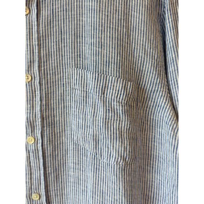 Men's navy and white woven shirt by Hartford Men's, featuring a classic plaid pattern and button-up front.