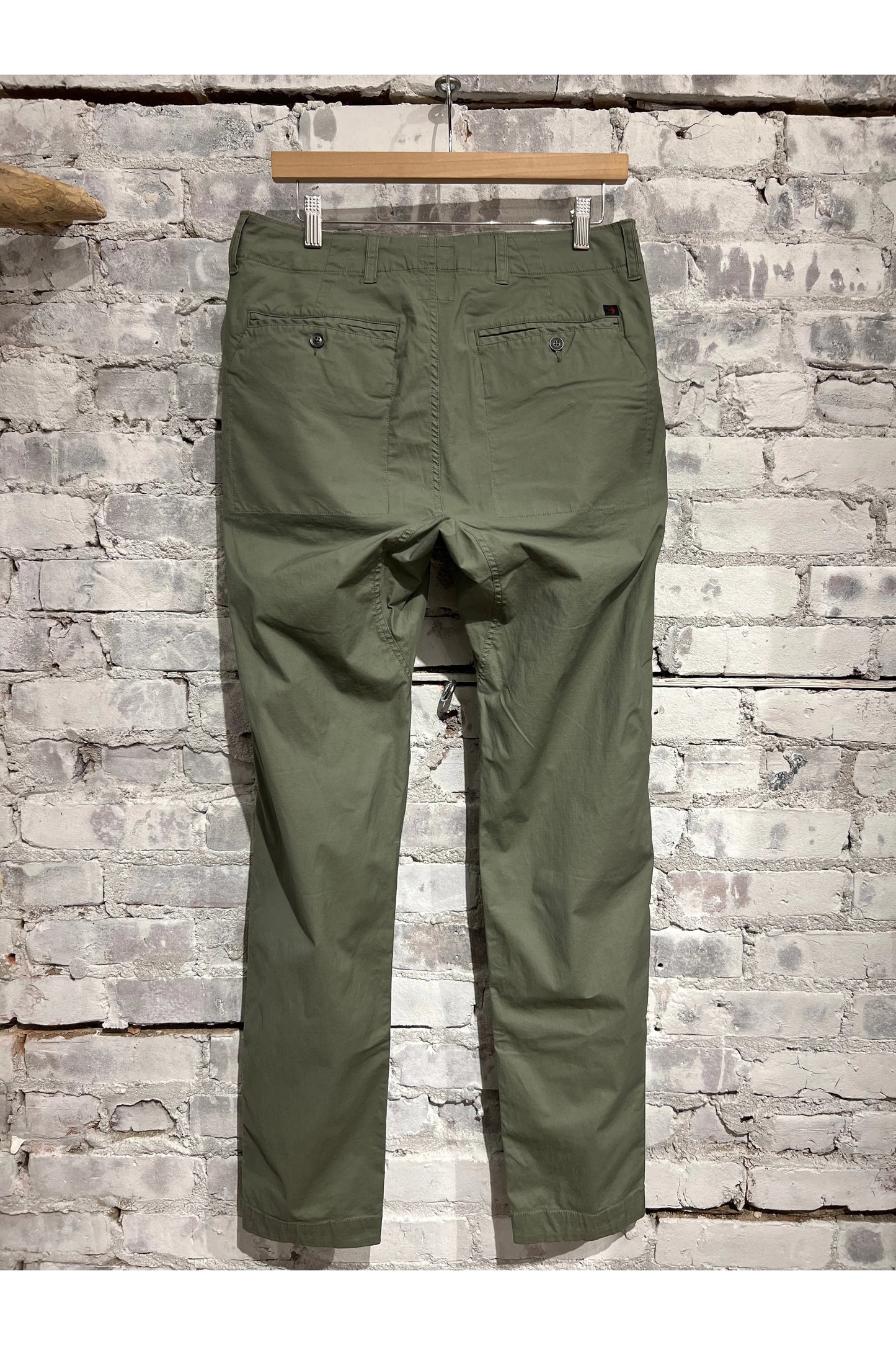 Flyweight Flex Chino - Muted Olive - DUNE + SALT