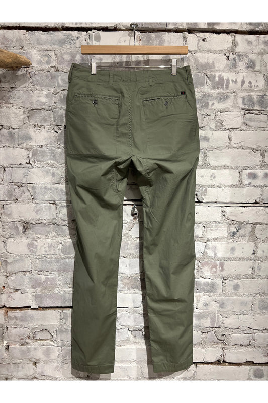 Flyweight Flex Chino - Muted Olive - DUNE + SALT