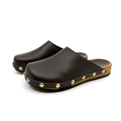 KUNSTENDESIGN.COM Ella | Rich Brown Leather Studs White Smoke