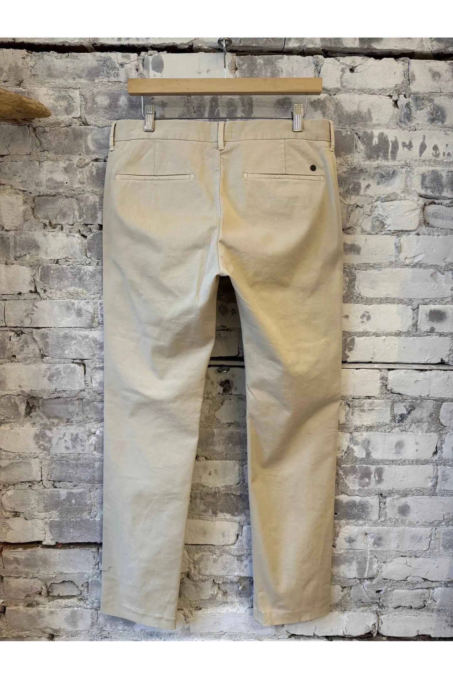 Clifton True Slim Pants - Lime Beige - DUNE + SALT