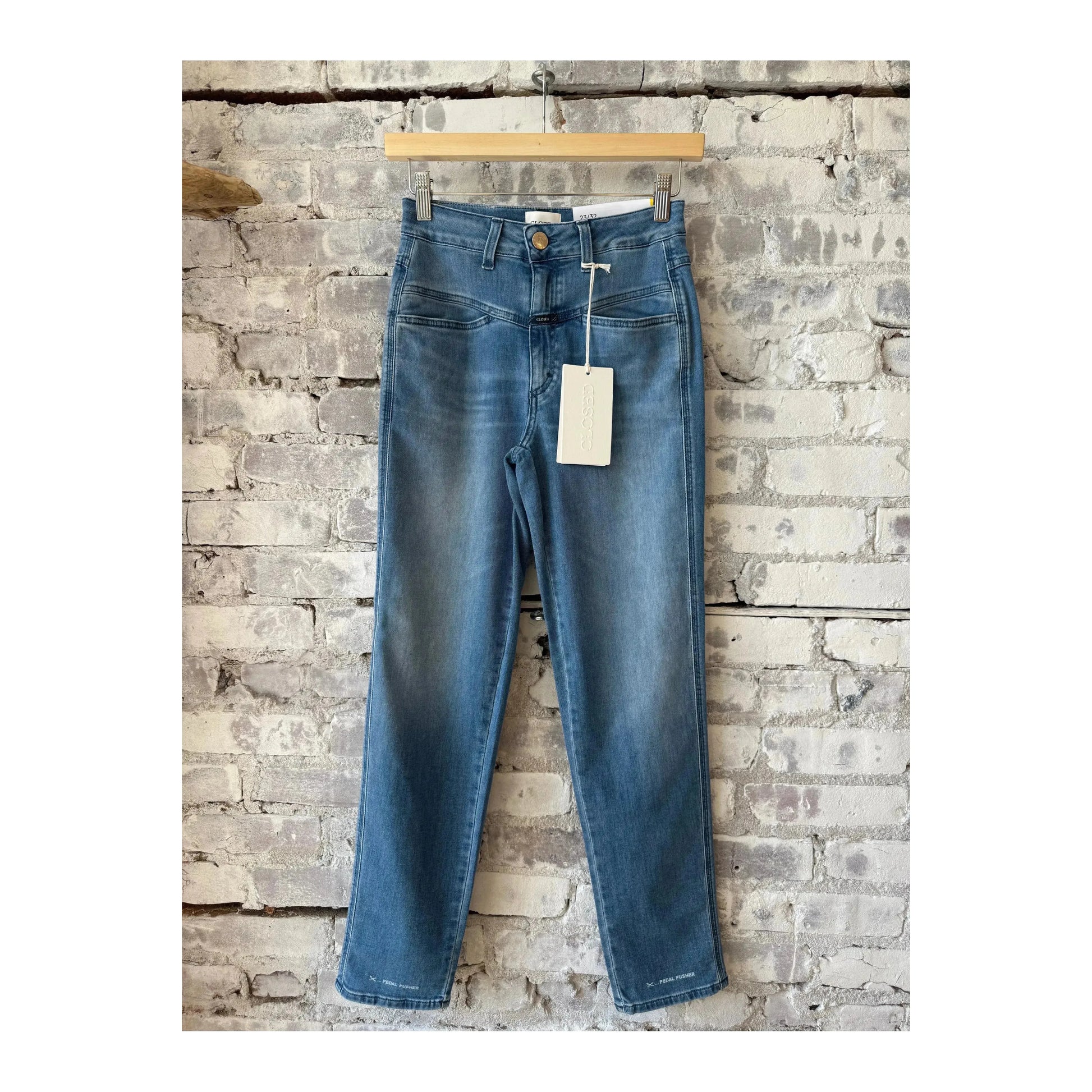 Pedal Pusher Relaxed Jean - Mid Blue